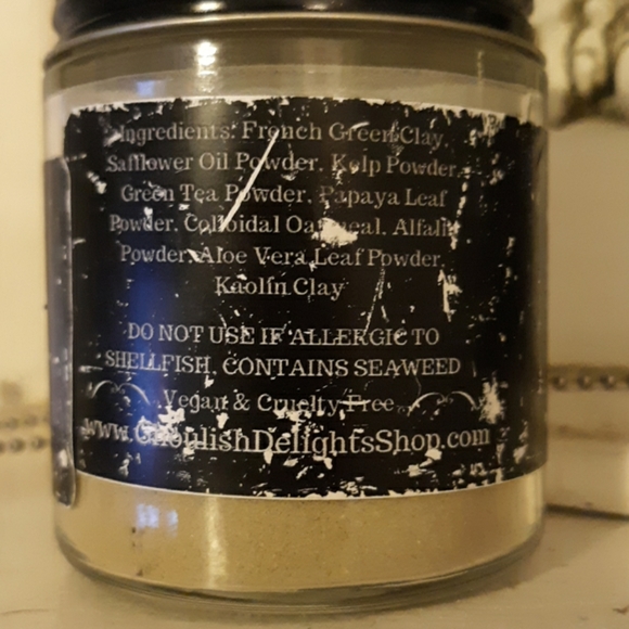 Dagon's Tribute Face Mask - Picture 3 of 3